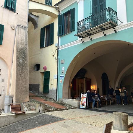 Beautifully Restored Romantic Apartment In The Centre Of Historic 돌체도 외부 사진