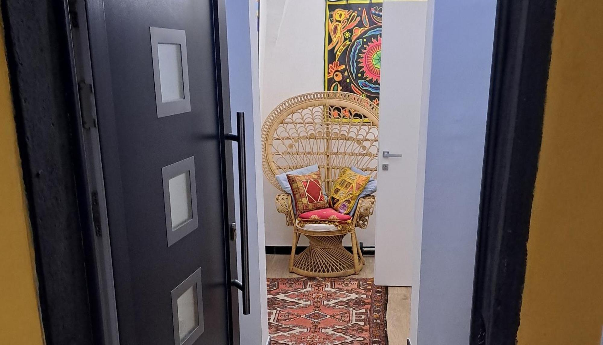 Beautifully Restored Romantic Apartment In The Centre Of Historic 돌체도 외부 사진